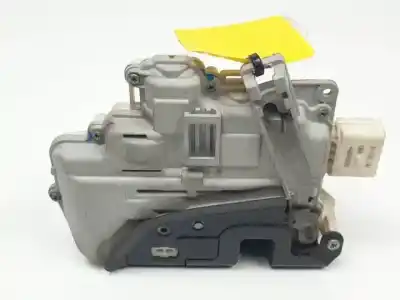 Second-hand car spare part left front door lock for audi a6 avant (4f5) bpp oem iam references 4f1837015  