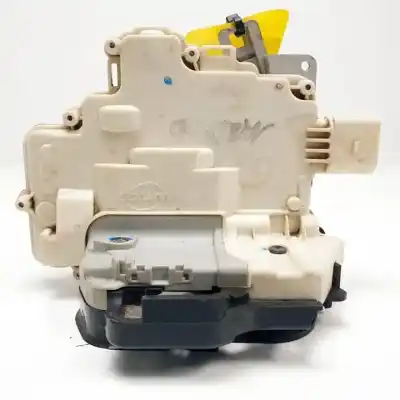 Second-hand car spare part front right door lock for audi a6 avant (4f5) bpp oem iam references 4f1837016  