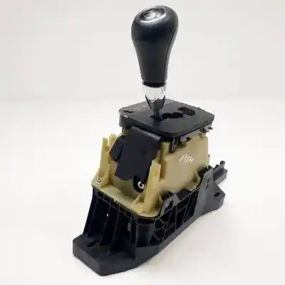 Second-hand car spare part gear lever for mercedes-benz b-class (w245) b 180 cdi (245.207) 640940 oem iam references 169267056