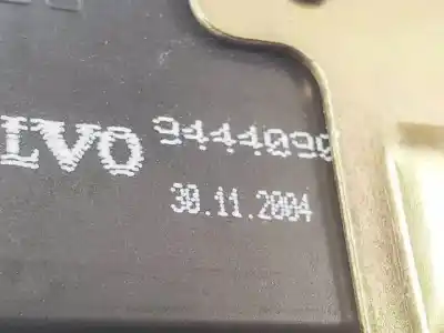 Автозапчасти б/у замок багажника/ворот за volvo c70 cabriolet b5234t9 ссылки oem iam 8611158  