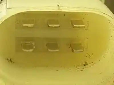 Peça sobressalente para automóvel em segunda mão elevador de vidros dianteiro direito por bmw serie 1 berlina (e81/e87) 204d4 referências oem iam 7067796  