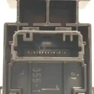 Second-hand car spare part right front power window switch for toyota corolla (e21) 2zrfxe oem iam references 3551z932d  