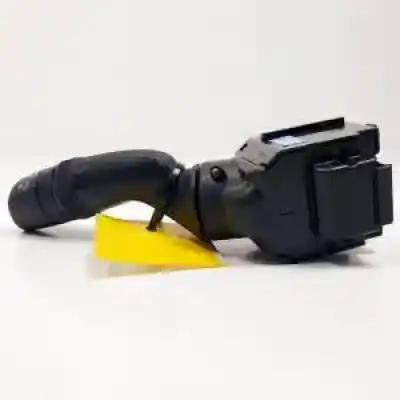 Pezzo di ricambio per auto di seconda mano comando pulito per toyota corolla (e21) 2zrfxe riferimenti oem iam 02a5017j916  