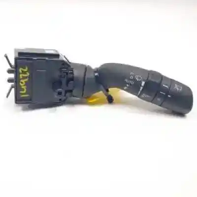 Pezzo di ricambio per auto di seconda mano comando pulito per toyota corolla (e21) 2zrfxe riferimenti oem iam 02a5017j916  