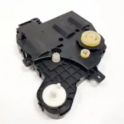 Second-hand car spare part air conditioning hatches opening motor for toyota corolla (e21) 2zrfxe oem iam references 0638009004