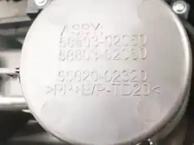 Pezzo di ricambio per auto di seconda mano bracciolo centrale per toyota corolla (e21) 2zrfxe riferimenti oem iam 5890302130  5881602360