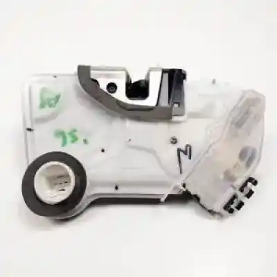 Second-hand car spare part front right door lock for toyota corolla (e21) 2zrfxe oem iam references 