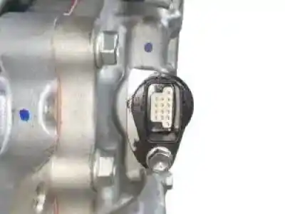 Pezzo di ricambio per auto di seconda mano riduttore per toyota corolla (e21) 2zrfxe riferimenti oem iam p610  1nm