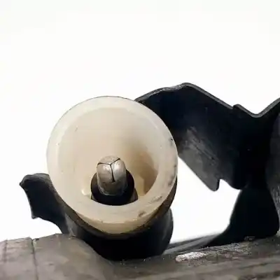 Автозапчастина б/у компресор кондиционера для volvo c70 cabriolet b5234t9 посилання на oem iam 30665342  