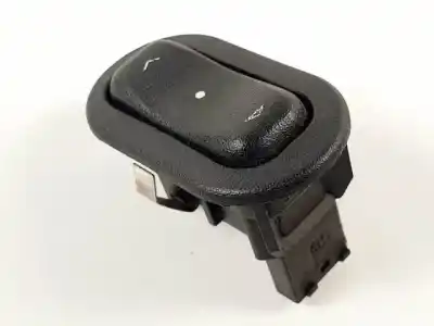 Peça sobressalente para automóvel em segunda mão BOTÃO / INTERRUPTOR ELEVADOR VIDRO DIANTEIRO DIREITO por OPEL ZAFIRA A  Referências OEM IAM 13363100  
