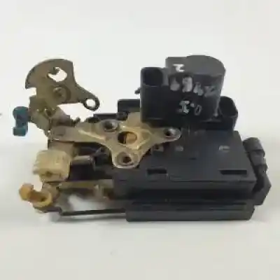 Second-hand car spare part left front door lock for daewoo tacuma 1.6 g /a16dms oem iam references   