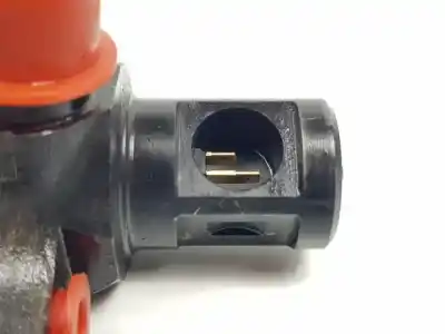 Second-hand car spare part injector for citroen c4 picasso ii 1.6 hdi / bluehdi 115 oem iam references   