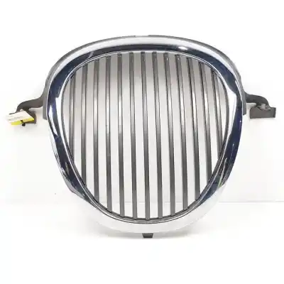 Автозапчастина б/у передня решіта для jaguar s-type g/fb посилання на oem iam xr838a133aa