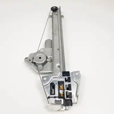 Second-hand car spare part rear left window regulator for mitsubishi montero (v60/v70) d-4m41 oem iam references mr989948  