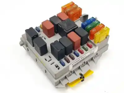 İkinci el araba yedek parçası RÖLE/SIGORTA KUTUSU için MITSUBISHI CARISMA BERLINA 5 (DA0)  OEM IAM referansları 51756264  