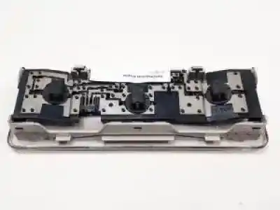 Peça sobressalente para automóvel em segunda mão luz interior por bmw serie 3 touring (e46) m47d20 referências oem iam 63316901478  