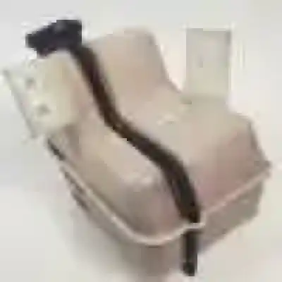 Second-hand car spare part coolant expansion tank for kia carnival d/j3 oem iam references 254304d400