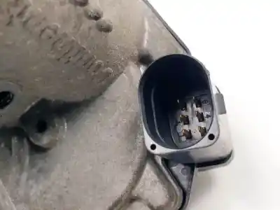 Автозапчастина б/у коробка метелика для audi a3 (8p) caxc посилання на oem iam 03c133062s  