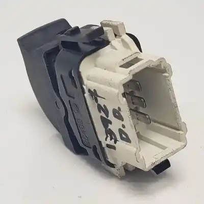 Автозапчастина б/у передній правий віконний вимикач для renault clio ii fase ii (b/cb0) k4j711 посилання на oem iam   