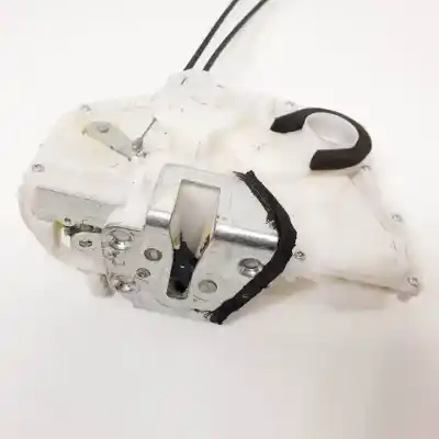 Автозапчастина б/у замок передній праві двері для suzuki swift azg (nz) k12b посилання на oem iam 8220168la0  