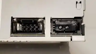 Peça sobressalente para automóvel em segunda mão módulo / sistema de navegação gps por audi q7 (4l) bug referências oem iam 4e0919887d  be6399