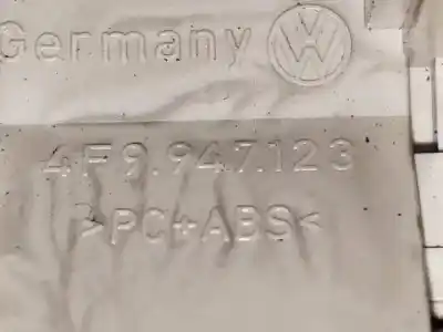 Автозапчастина б/у внутрішне світло для audi q7 (4l) bug посилання на oem iam 4l0947123  