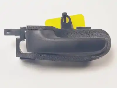 Tweedehands auto-onderdeel binnenhandgreep links achter voor toyota aygo (kgb/wnb) 1kr-fe oem iam-referenties 