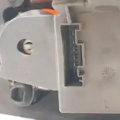 Second-hand car spare part left tailgate light for bmw 5 (e60) 520 i oem iam references 15823703  6923305