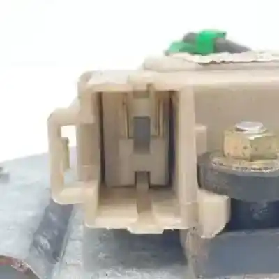 Second-hand car spare part left front door lock for opel frontera a c20ne oem iam references 8944500111  