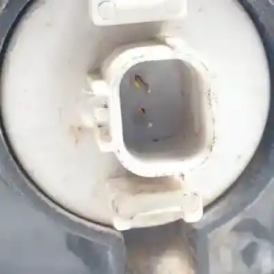 Second-hand car spare part right headlight for honda cr-v (rd8) k20a4 oem iam references   