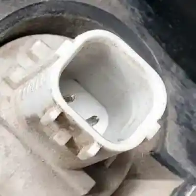 Second-hand car spare part right headlight for honda cr-v (rd8) k20a4 oem iam references   