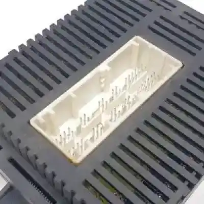 Pezzo di ricambio per auto di seconda mano centralina luce per bmw 5 (e60) 520 i riferimenti oem iam 6936997  