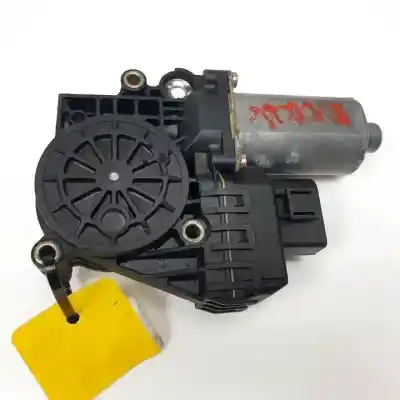 Pezzo di ricambio per auto di seconda mano motore alzacristalli anteriore destro per audi a6 berlina (4b2) amm riferimenti oem iam 0130821774