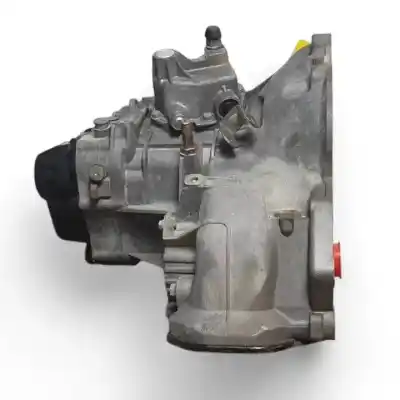 Second-hand car spare part gearbox for opel corsa d a12xer oem iam references 55565177  5 velocidades