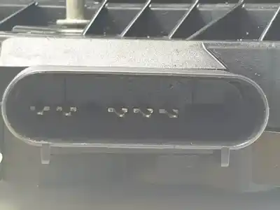 Peça sobressalente para automóvel em segunda mão fechadura da porta dianteira esquerda por ford focus lim. (cb8) t1da referências oem iam bm5aa21813af  