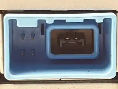 Автозапчастина б/у dvd система для land rover range rover iii (l322) 3.0 d 4x4 посилання на oem iam 8h4210e887ab  