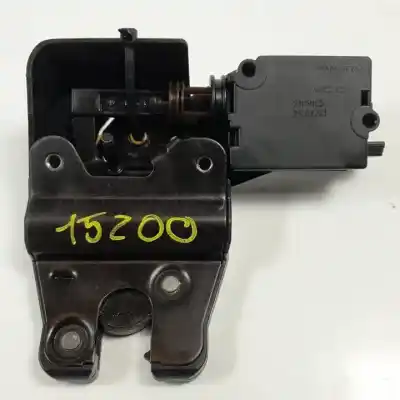 Second-hand car spare part trunk lock for bmw serie 7 (e65/e66) n62b44a oem iam references 7014870  