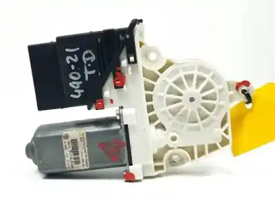 Автозапчасти б/у мотор заднего правого стекла за volkswagen passat variant (3c5) bmr ссылки oem iam 960092100  
