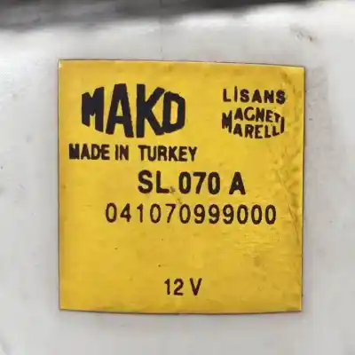 Автозапчастина б/у правий протитуман для fiat i doblò (119) 223b1000 посилання на oem iam   041070999000