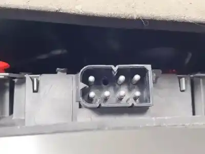 Peça sobressalente para automóvel em segunda mão farolim traseiro direito por bmw serie 3 compacto (e36) g-164e2 referências oem iam 29270204  8353810