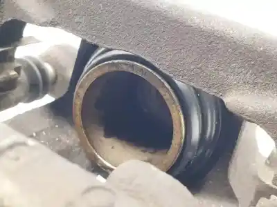 Автозапчастина б/у задній правий гальмівний супорт для renault koleos m9r832 посилання на oem iam   