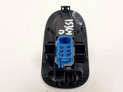 Second-hand car spare part right front power window switch for renault master kasten m9tb702 oem iam references 8200548968  