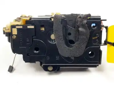 Peça sobressalente para automóvel em segunda mão fechadura da porta dianteira esquerda por volkswagen polo (9n3) advance referências oem iam 3b1837015am