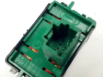 Pezzo di ricambio per auto di seconda mano interruttore per renault master kasten m9tb702 riferimenti oem iam 251538545r  