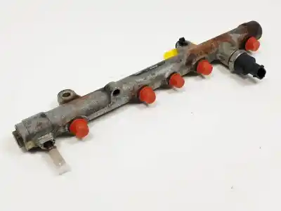 Pezzo di ricambio per auto di seconda mano RAMPA INIETTORI per RENAULT MEGANE II COUPE  Riferimenti OEM IAM 8200330912  