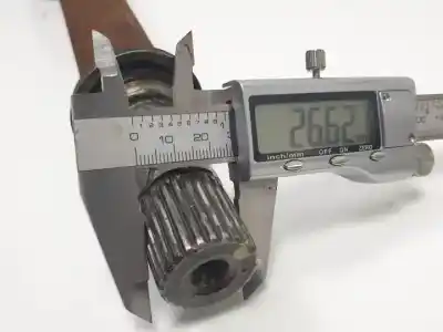 Pezzo di ricambio per auto di seconda mano trasmissione anteriore destra per renault kangoo i (f/kc0) k9k716 riferimenti oem iam 8200535802  