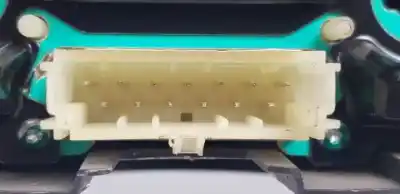 Peça sobressalente para automóvel em segunda mão quadrante por opel meriva d-z17dth referências oem iam 13173381xt  