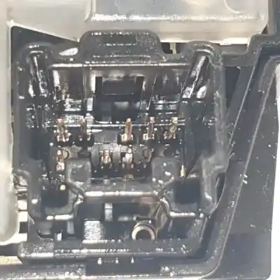 Pezzo di ricambio per auto di seconda mano controllo della luce per mazda 3 lim. (bl) r2aa riferimenti oem iam 17d682  