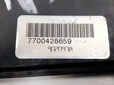 Автозапчасти б/у электрический вентилятор за renault clio ii fase ii (b/cb0) k9ka7 ссылки oem iam 7700428659  