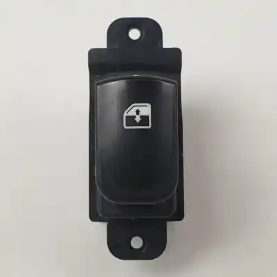 Pezzo di ricambio per auto di seconda mano interruttore alzacristalli anteriore destro per hyundai i20 (pb) g4la riferimenti oem iam 202005491
